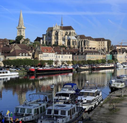 Meuble De Tourisme La Maison D'Orgy Chevannes  Kültér fotó